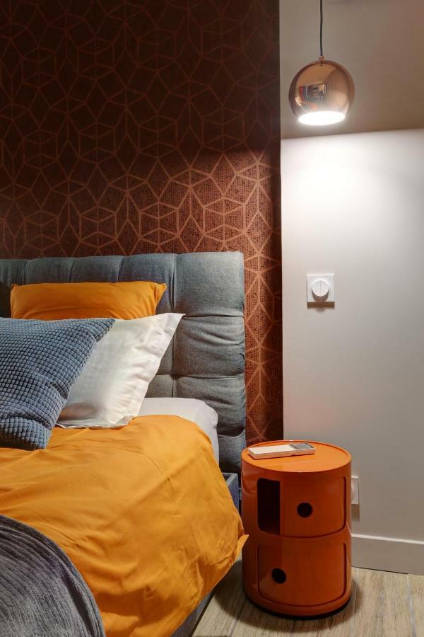L'Amandine ,45 M2 Terrasse Et Garage Centre Ville Saint-Raphaël المظهر الخارجي الصورة